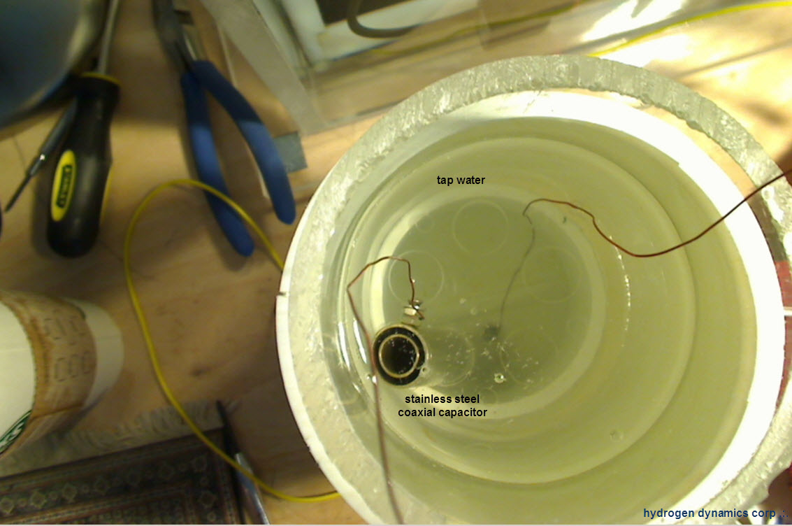Coaxial water capacitor